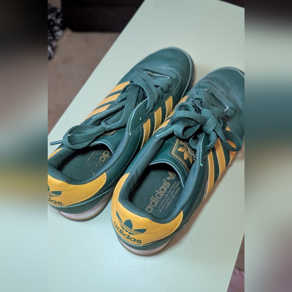Adidas Samoa Green And Yellow M10